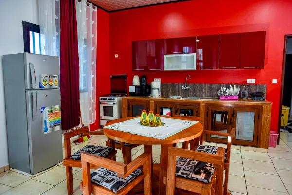 Le Marée Restaurant – elegant dining at LeMar Resort